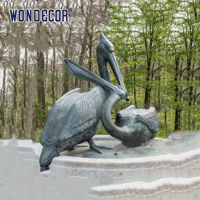 Casting bronze large pelican outdoor statue garden decoration
