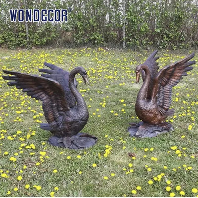 Forest Decoration Metal Water Fountain Sculpture Life Size Swan