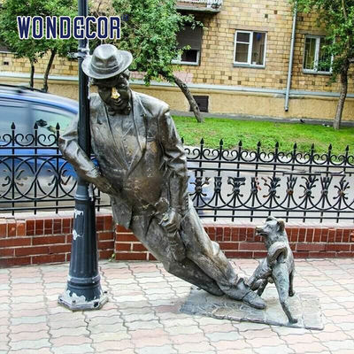 Outdoor Street Copper Garden Sculptures Art Drunkard Leaning Against A Street Lamp