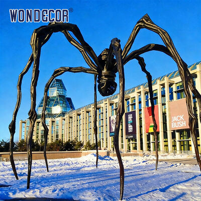 Casting custom sized black large copper bronze spider statues, suitable for squares or gardens